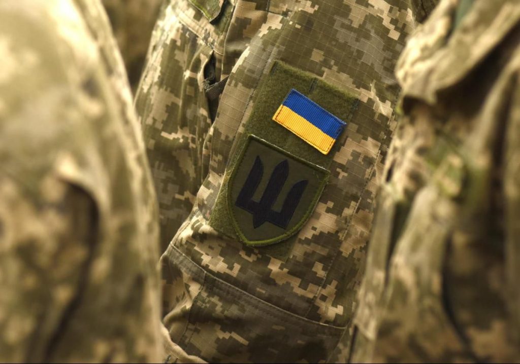У вступній кампанії 2026 року учасники бойових дій належать до категорій, для яких передбачені спеціальні умови. Квота-1 встановлюється в межах 10% максимального або загального обсягу державного чи регіонального замовлення, але не менше одного місця; у переміщених закладах показник може сягати 30%. Тому поширене твердження про «обов'язкову квоту 1% місць для ветеранів у кожному ВНЗ» не відповідає Порядку прийому-2026.